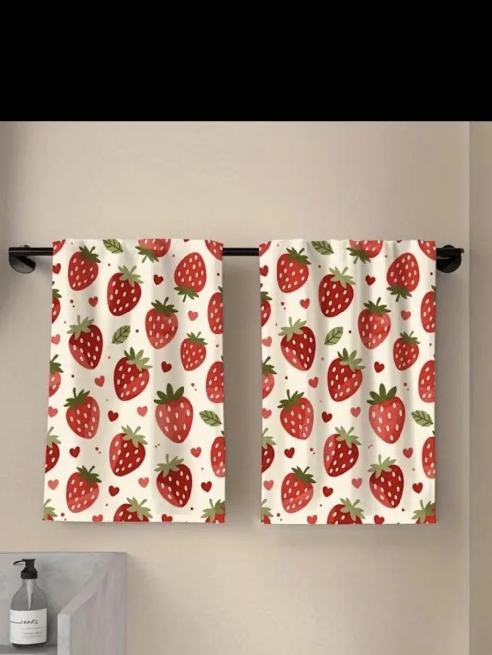 Strawberry 🍓 Decor 2pk Kitchen/ Bathroom Hand Towels NEW